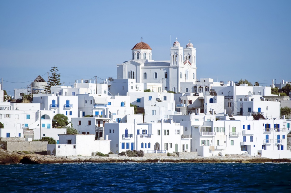'Island of Paros with the village of Naoussa' - Πάρος